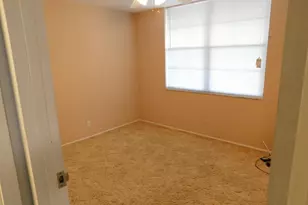 4851 NW 26th Ct, Lauderdale Lakes, FL 33313 - Photo 23