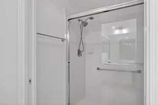 7775 Yardley Dr, Tamarac, FL 33321 - Photo 23