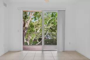 7775 Yardley Dr, Tamarac, FL 33321 - Photo 13