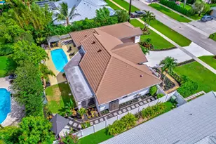 1915 New Haven Ave, Wellington, FL 33414 - Photo 53