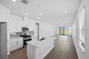 11018 NW Glynlea Boulevard N, Port Saint Lucie, FL 34987 - Photo 3