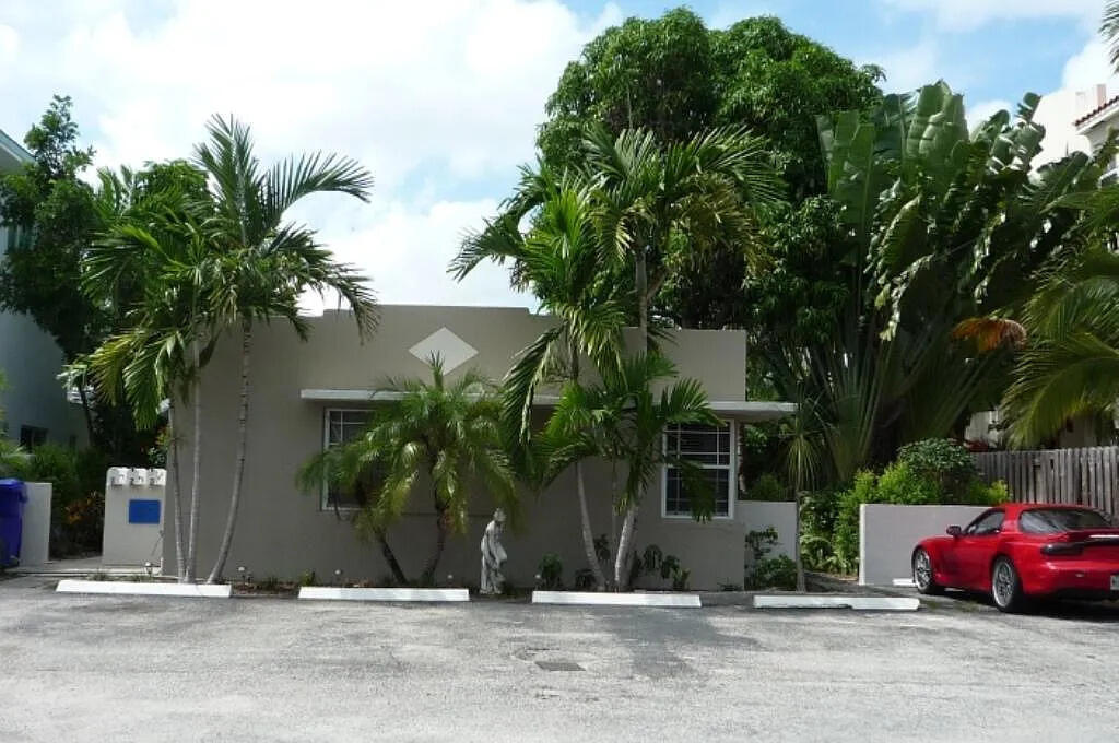 817 NE 16th Terrace ##2 - 817 NE 16th Terrace ##2, Fort Lauderdale, FL 33304 Luxury Property | Jose Angel Pina