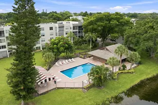 9440 Poinciana Pl, Davie, FL 33324 - Photo 37
