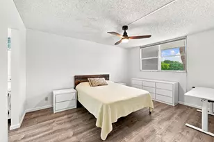 9440 Poinciana Pl, Davie, FL 33324 - Photo 19