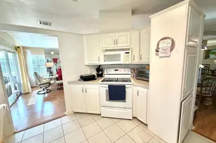3060 5 Iron Dr, Port Saint Lucie, FL 34952 - Photo 15