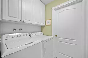 194 Poinciana Dr, Jupiter, FL 33458 - Photo 11