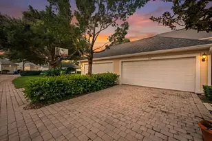 194 Poinciana Dr, Jupiter, FL 33458 - Photo 33
