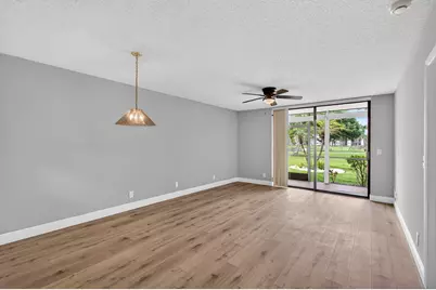 5340 Las Verdes Cr Las Verdes Circle #109, Delray Beach, FL 33484 - Photo 3