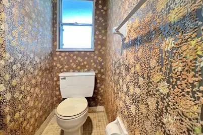 443 NE 195th Street #140, Miami, FL 33179 - Photo 21
