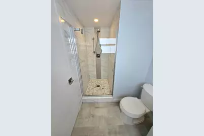 137 Golden Isles Drive #414, Hallandale Beach, FL 33009 - Photo 27