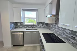 137 Golden Isles Dr, Hallandale Beach, FL 33009 - Photo 3