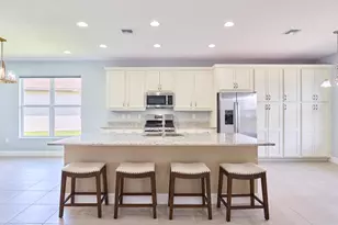 11837 SW Poseidon Way, Port Saint Lucie, FL 34987 - Photo 9