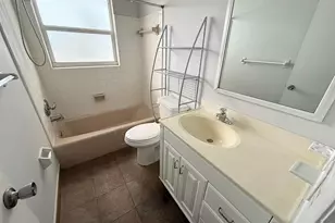 3216 NE 13th St, Pompano Beach, FL 33062 - Photo 13