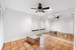 9897 Fairway Cove Ln, Plantation, FL 33324 - Photo 13