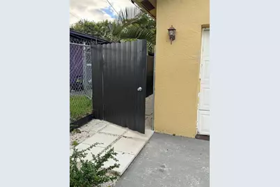 1136 NW 5th Court, Fort Lauderdale, FL 33311 - Photo 3