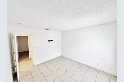 1136 NW 5th Court, Fort Lauderdale, FL 33311 - Photo 15