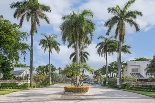 2047 Discovery Cir E, Deerfield Beach, FL 33442 - Photo 3