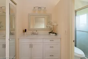 2047 Discovery Cir E, Deerfield Beach, FL 33442 - Photo 17