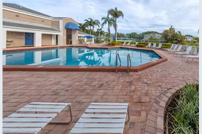 2047 Discovery Circle E, Deerfield Beach, FL 33442 - Photo 21