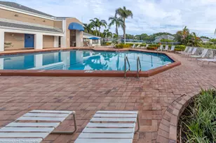 2047 Discovery Cir E, Deerfield Beach, FL 33442 - Photo 21