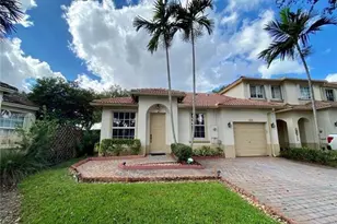 1828 NW 79th Way NW, Pembroke Pines, FL 33024 - Photo 1