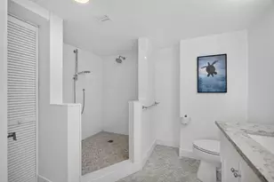 4200 N Ocean Dr, Singer Island, FL 33404 - Photo 9