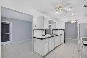2091 SW 13th Terrace SW, Boynton Beach, FL 33426 - Photo 17