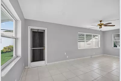 2091 SW 13th Terrace SW, Boynton Beach, FL 33426 - Photo 15