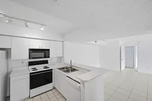 1640 N 42ND Cir, Vero Beach, FL 32967 - Photo 13