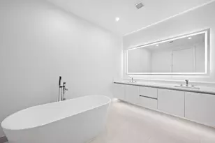 220 Lake Shore Dr, Lake Park, FL 33403 - Photo 5
