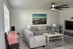 626 Normandy Ln N, Delray Beach, FL 33484 - Photo 5