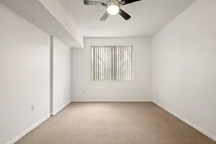 6960 SW 39th St, Davie, FL 33314 - Photo 13