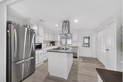7640 SE Shenandoah, Hobe Sound, FL 33455 - Photo 11