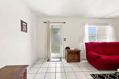 91 Flanders B, Delray Beach, FL 33484 - Photo 11