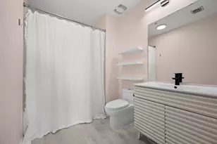 300 S Australian Ave, West Palm Beach, FL 33401 - Photo 11