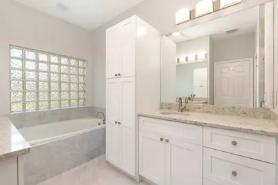 9119 Bay Point Circle, West Palm Beach, FL 33411 - Photo 7