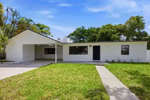 6700 Forest Ct, West Palm Beach, FL 33405 - Photo 1