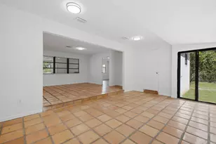 6700 Forest Ct, West Palm Beach, FL 33405 - Photo 19