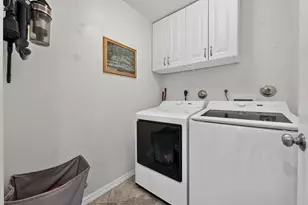 5532 SE Graham Dr, Stuart, FL 34997 - Photo 13