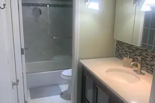 6039 Collins Ave, Miami Beach, FL 33140 - Photo 5