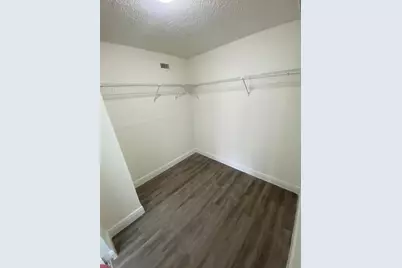 18335 NW 68 Avenue #750-205, Hialeah, FL 33015 - Photo 7