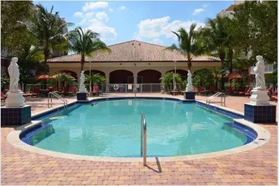 18335 NW 68 Avenue #750-205, Hialeah, FL 33015 - Photo 9