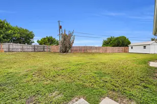 2306 NE 19th Ct, Jensen Beach, FL 34957 - Photo 31