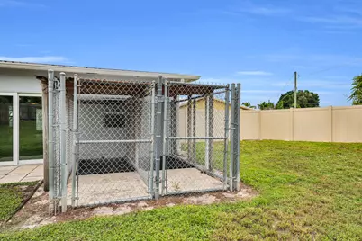 2306 NE 19th Court, Jensen Beach, FL 34957 - Photo 31