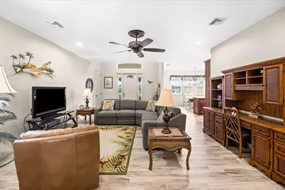 5103 Echo Pines Circle E, Fort Pierce, FL 34951 - Photo 11