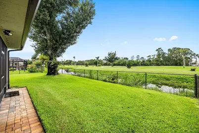 5103 Echo Pines Circle E, Fort Pierce, FL 34951 - Photo 39