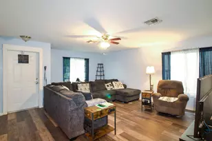 5495 SE Graham Dr, Stuart, FL 34997 - Photo 5