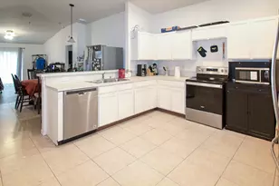 5495 SE Graham Dr, Stuart, FL 34997 - Photo 7