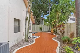 761 Greenbriar Ave, Davie, FL 33325 - Photo 35