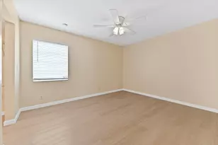 126 Sparrow Dr, Royal Palm Beach, FL 33411 - Photo 11